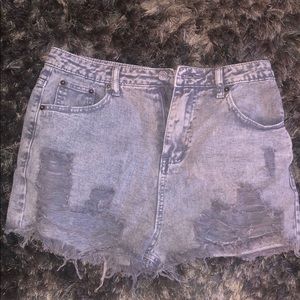 Grey shorts with rips